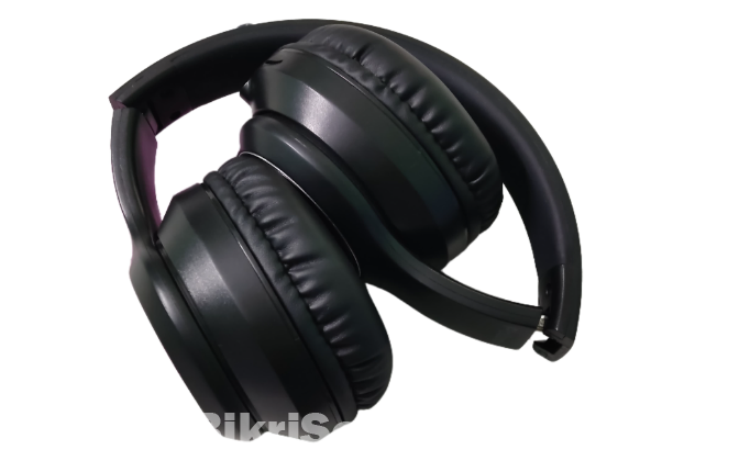 Polaroid headphone